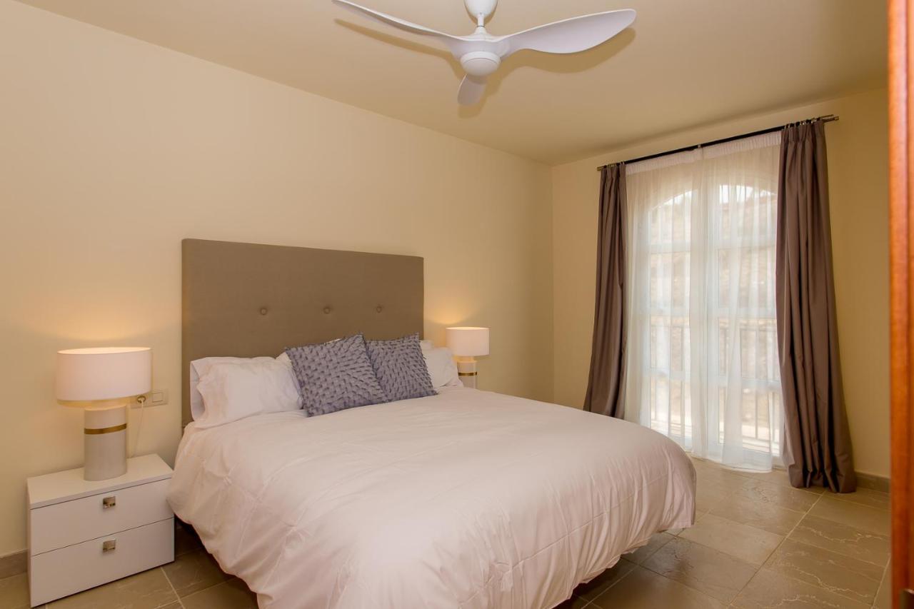Manilva Townhouse With Spectacular Views Of Gibraltar Vila Exterior foto