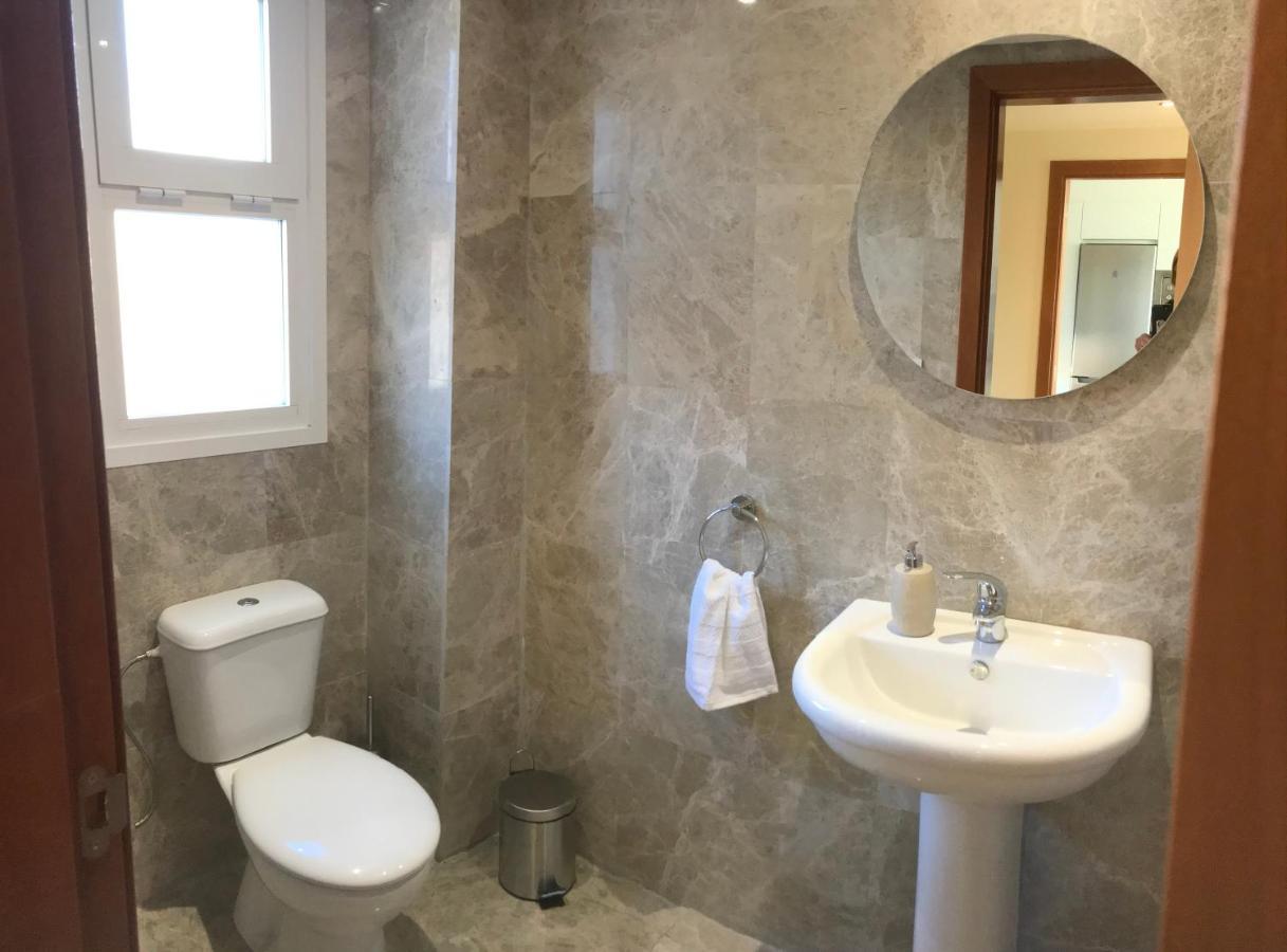 Manilva Townhouse With Spectacular Views Of Gibraltar Vila Exterior foto